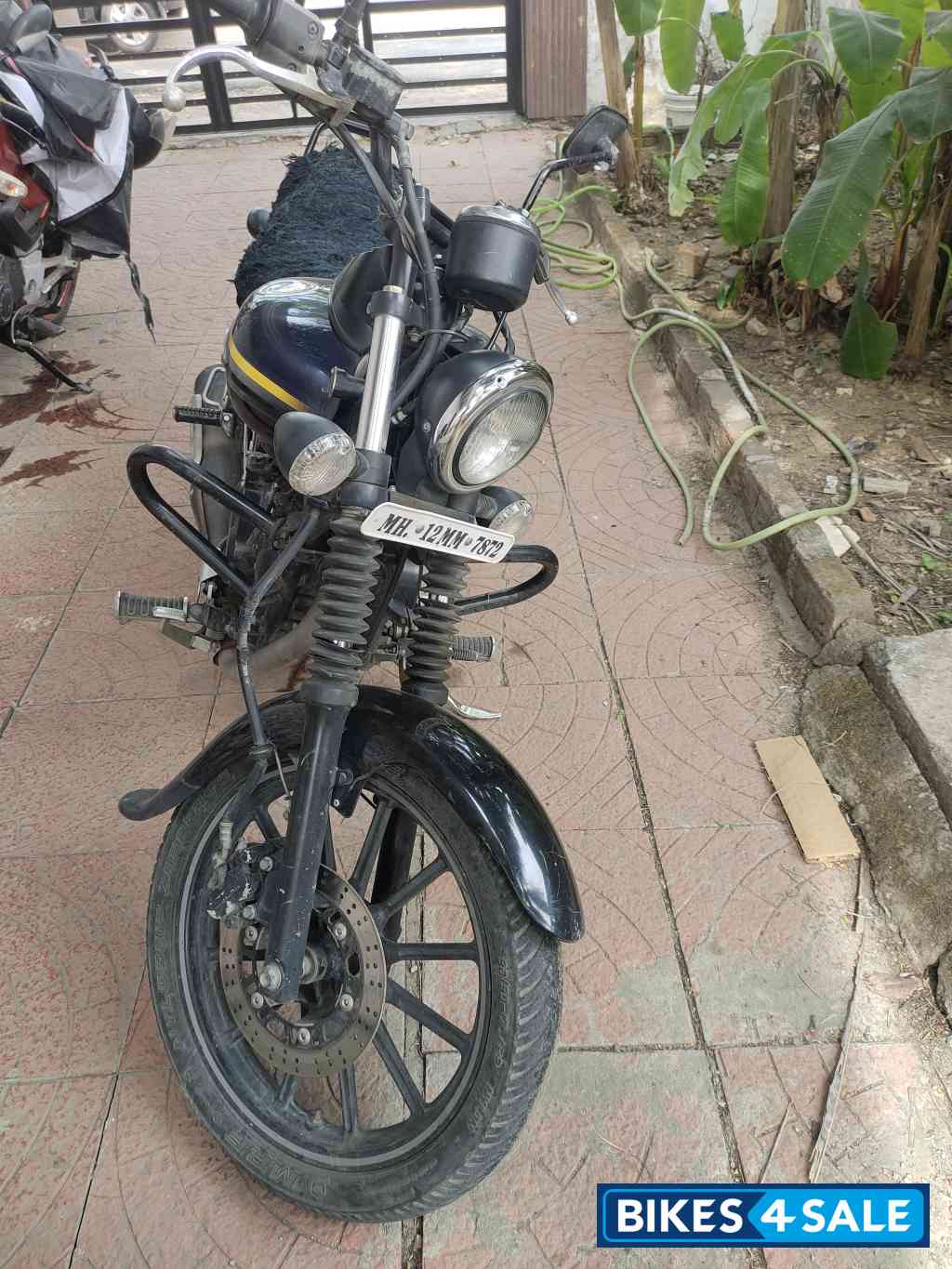 Bajaj Avenger Street 150