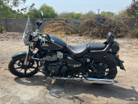 Astral Green Royal Enfield Super Meteor 650