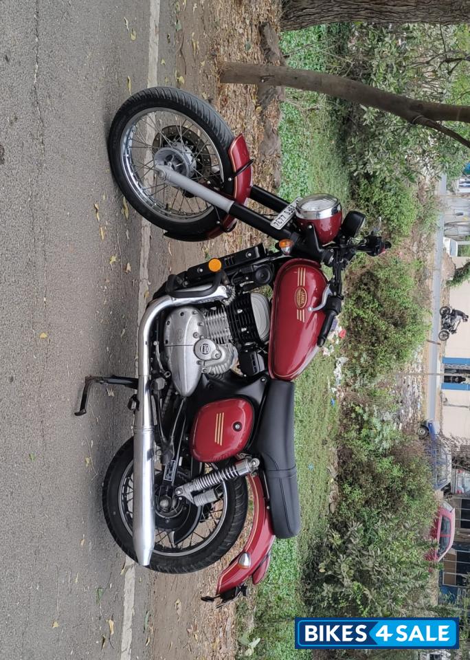 Red Jawa Jawa BS6