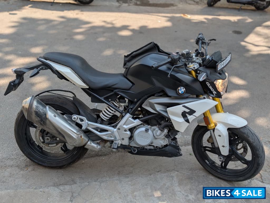 BMW G 310 R