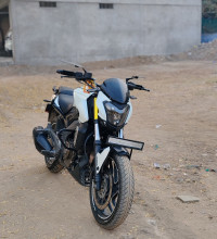 Bajaj Dominar 400 Disc 2018 Model