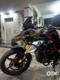 Kathmandu Golden Colour BMW G 310 GS