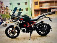 Kathmandu Golden Colour BMW G 310 GS