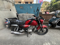 Bajaj V15