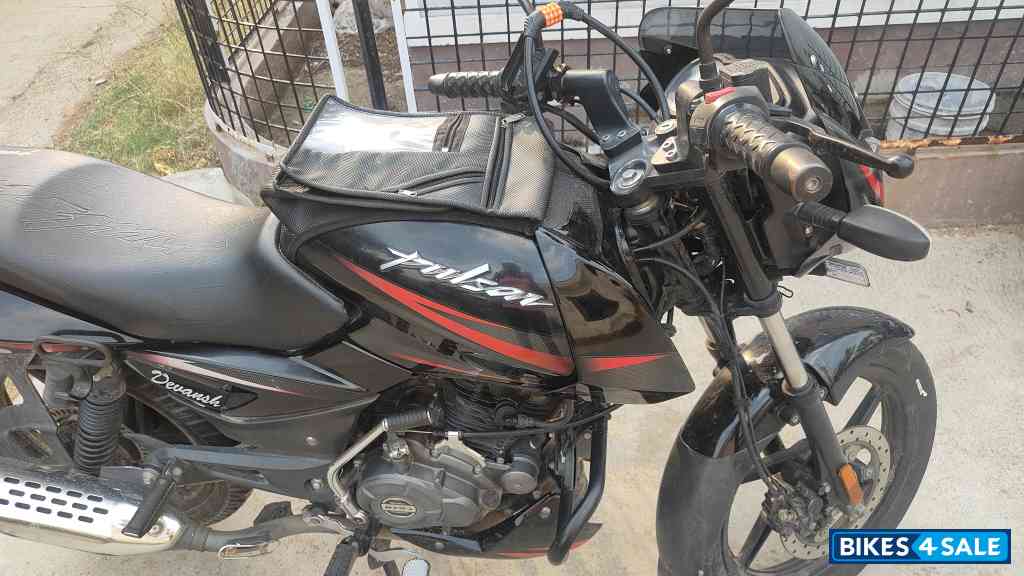 Bajaj Pulsar 150 BS6