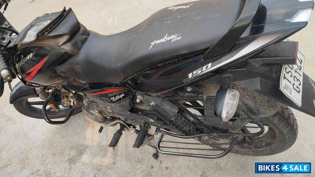 Bajaj Pulsar 150 BS6