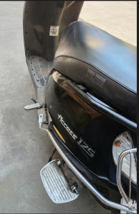 Black Suzuki Access 125