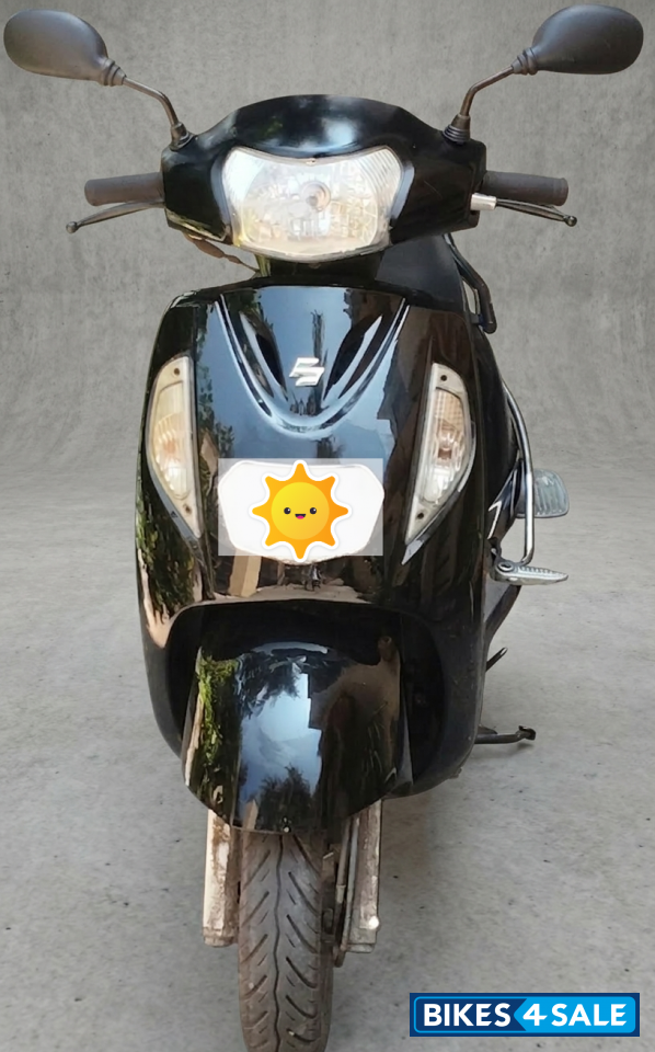 Black Suzuki Access 125