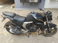 Black Yamaha FZ-S FI V2