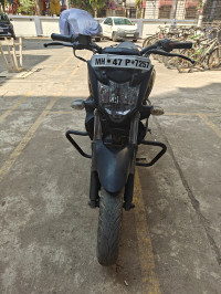 Black Yamaha FZ-S FI V2