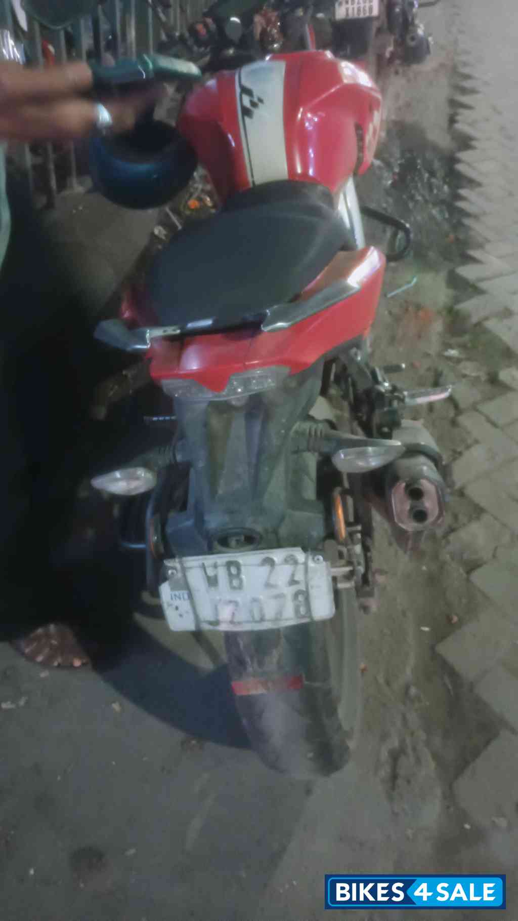 Red TVS Apache RTR 160 4V BS6 Red TVS Apache RTR 160 4V BS6