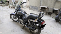 Black Bajaj Avenger Cruise 220