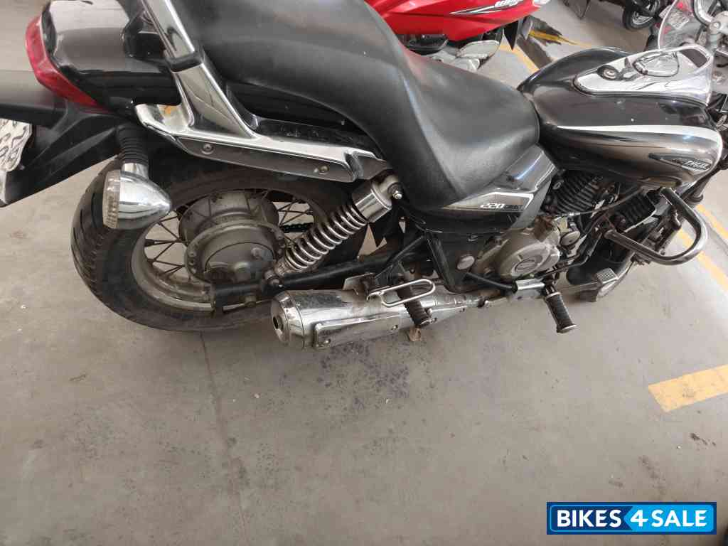Bajaj Avenger Cruise 220