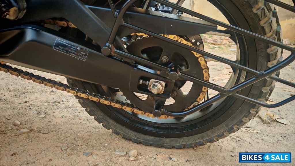 Green Bajaj Dominar 400 ABS BS6