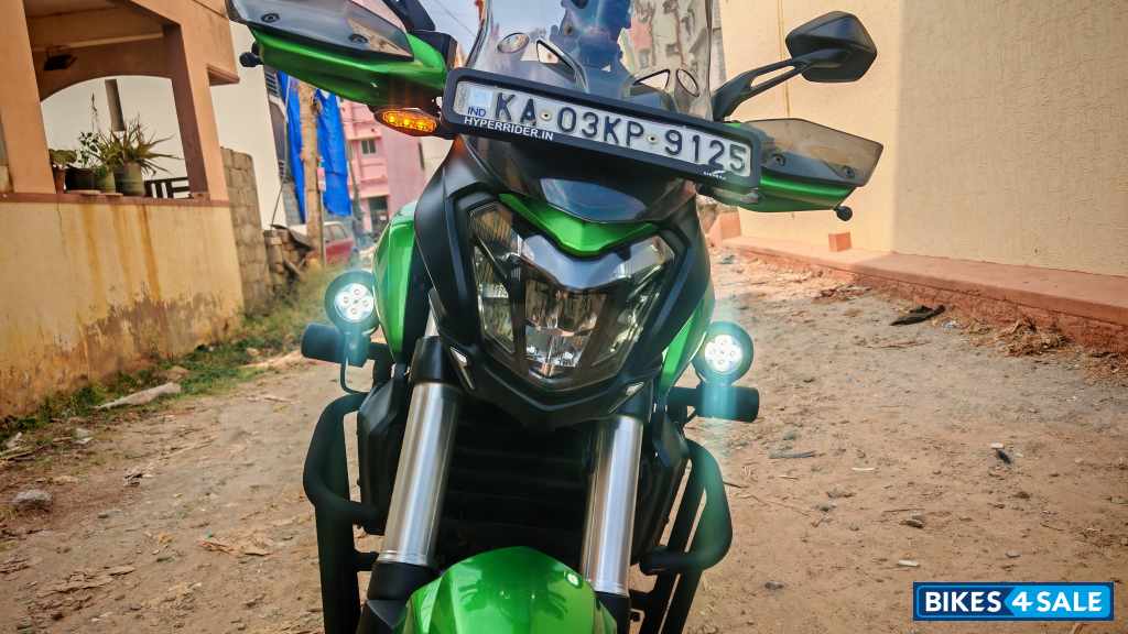 Green Bajaj Dominar 400 ABS BS6