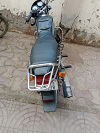 Black Hero Splendor Plus