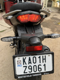 Red Yamaha Fazer 25
