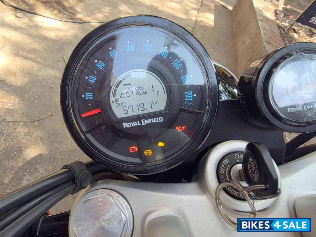 Royal Enfield Super Meteor 650