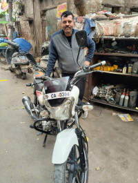 Pearl White Bajaj V15