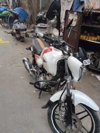 Bajaj V15 2016 Model