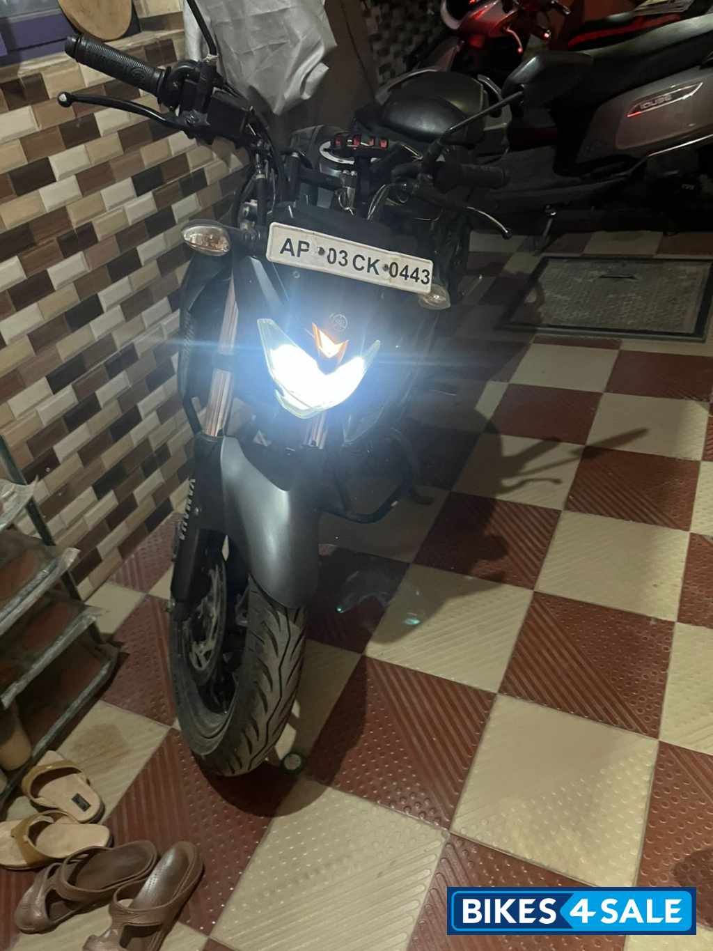 Yamaha FZ25
