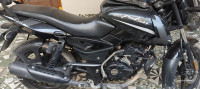 Black Bajaj Pulsar 125