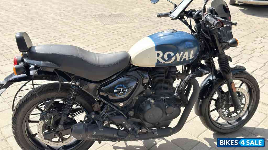 Royal Enfield Hunter 350 Retro