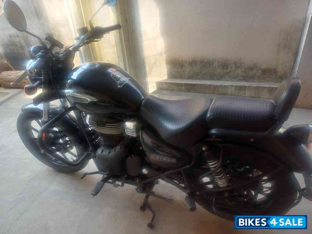 Royal Enfield Meteor 350 Royal Enfield Meteor 350