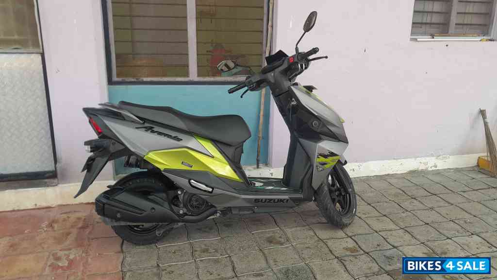 Suzuki Avenis 125 Ride Connect Edition Suzuki Avenis 125 Ride Connect Edition