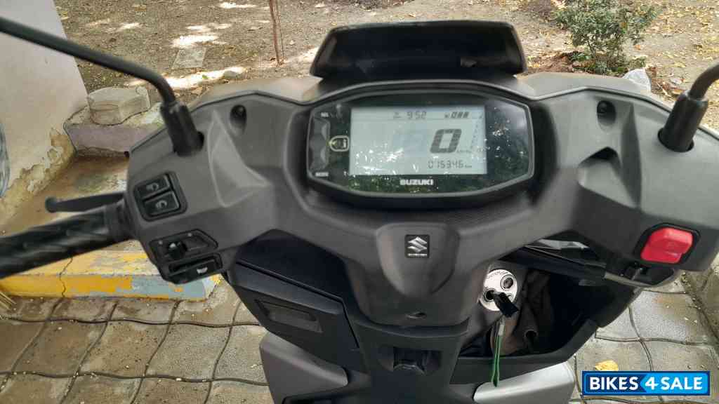Suzuki Avenis 125 Ride Connect Edition Suzuki Avenis 125 Ride Connect Edition