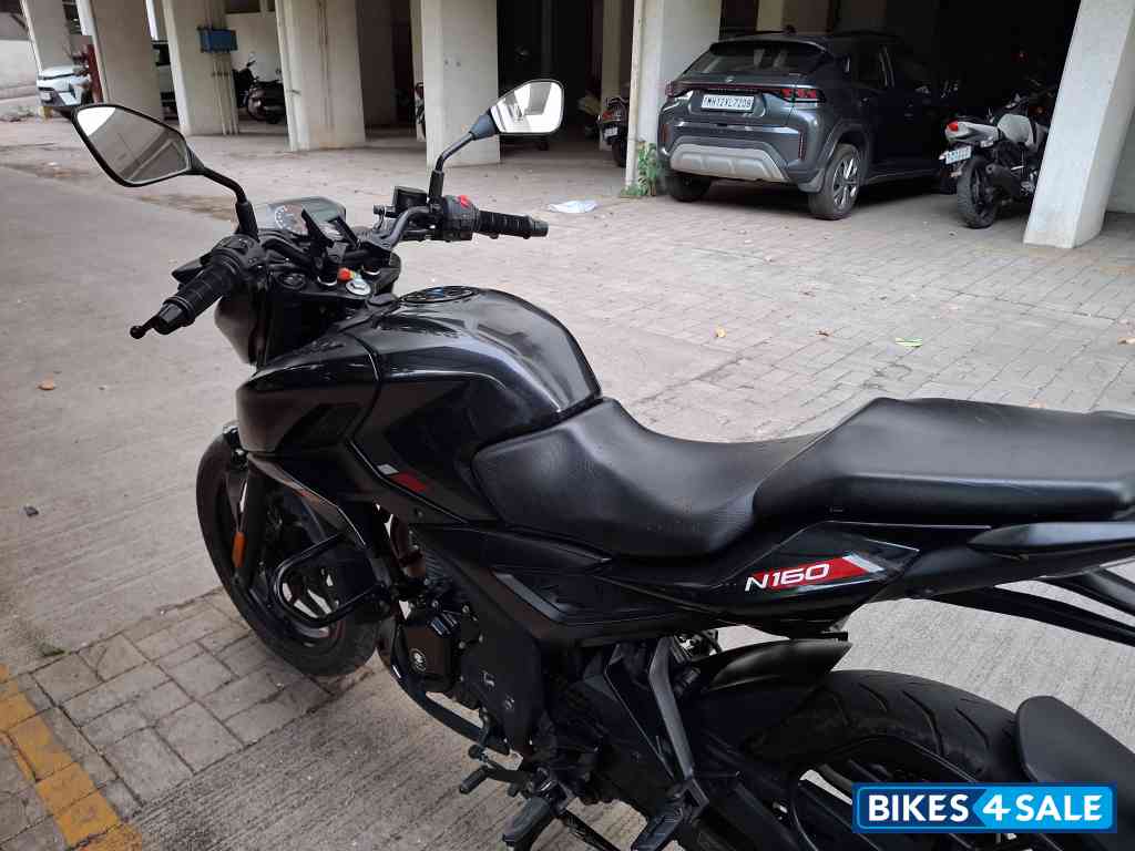 Black Bajaj Pulsar N160 Dual Channel ABS