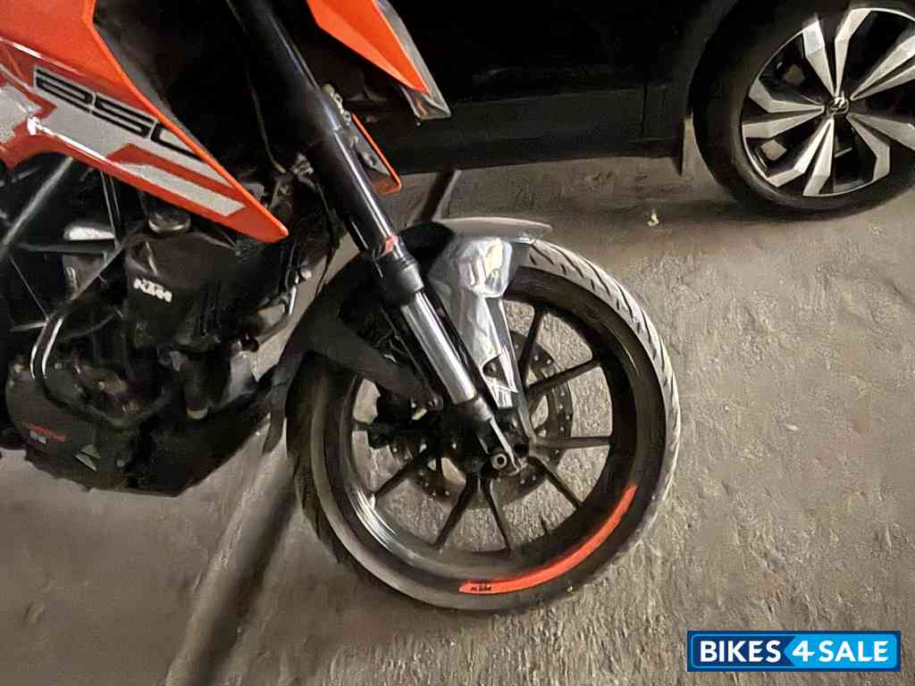KTM Duke 250