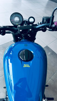 Royal Enfield Shotgun 650