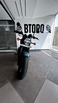 Royal Enfield Shotgun 650