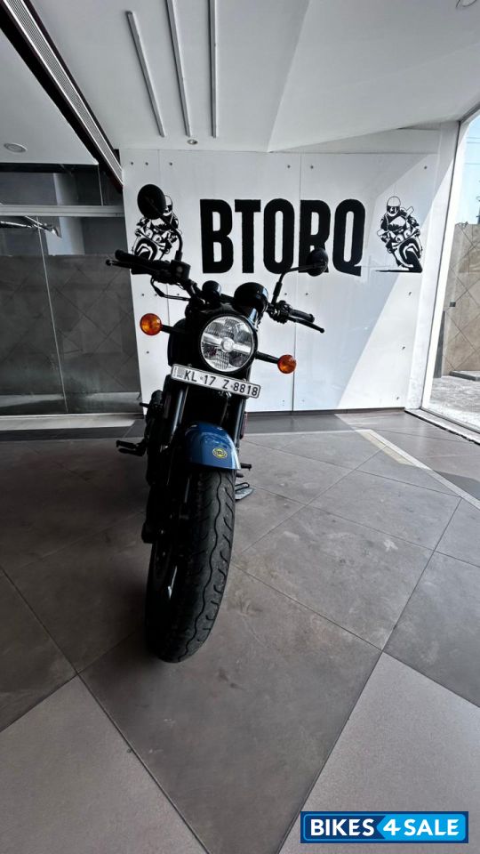 Royal Enfield Shotgun 650