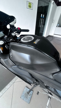 Yamaha R15 V4