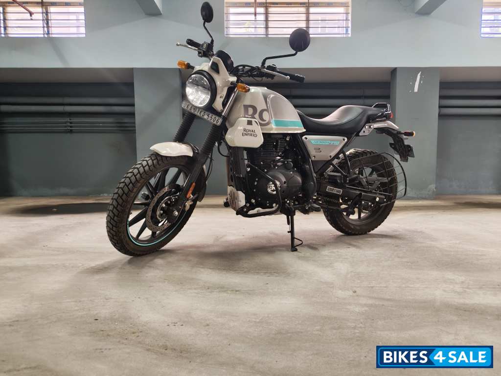 White Royal Enfield Scram 411
