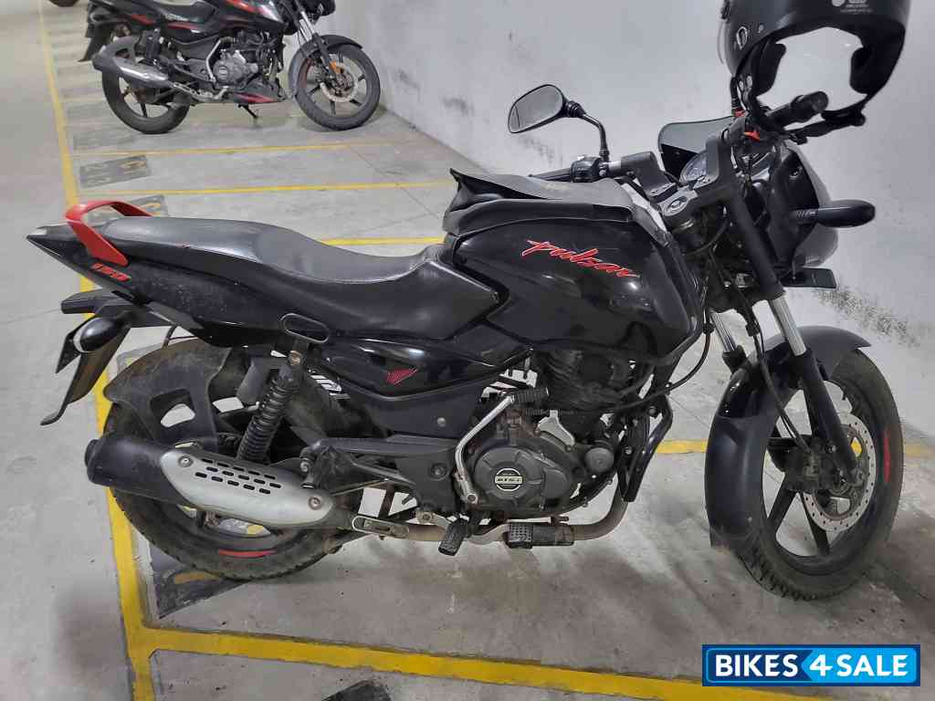 Ebony Blk Red Dkl Bajaj Pulsar 150 Twin Disc