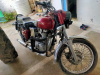 Red Royal Enfield Bullet Electra Twinspark