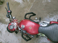 Red Royal Enfield Bullet Electra Twinspark