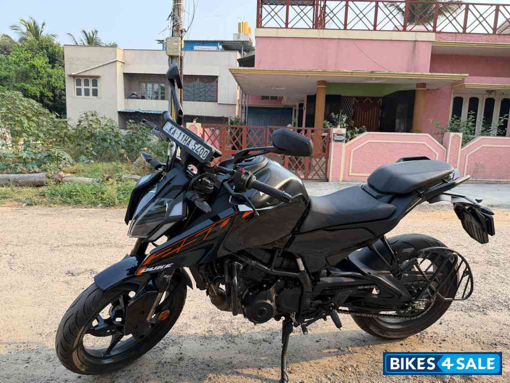 KTM Duke 250 2025