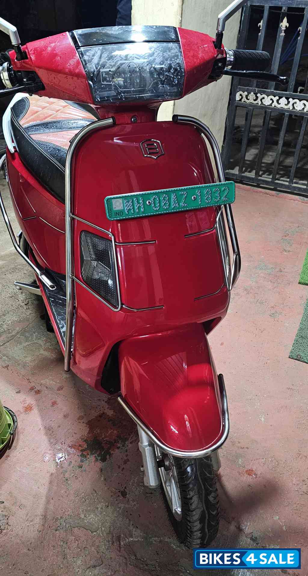 Silk Red BGauss B8 Lithium Ion