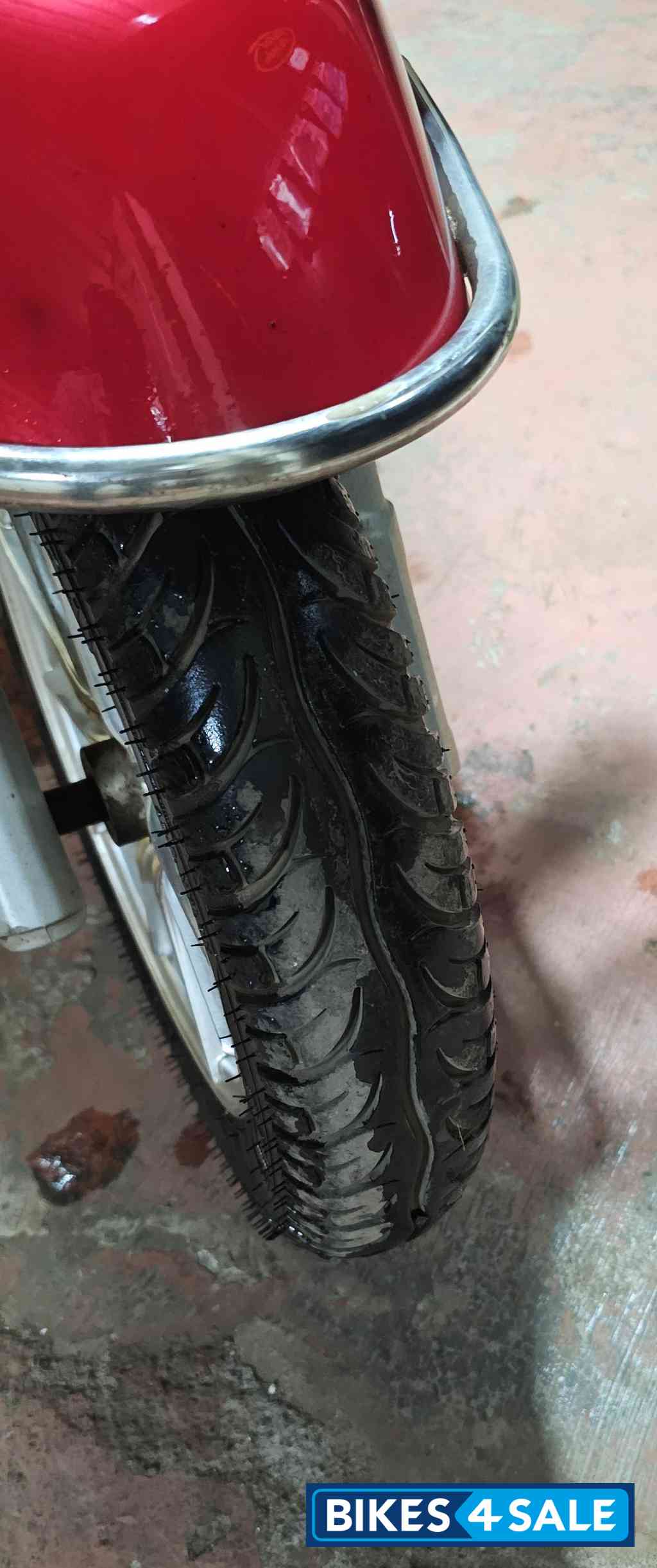 Silk Red BGauss B8 Lithium Ion