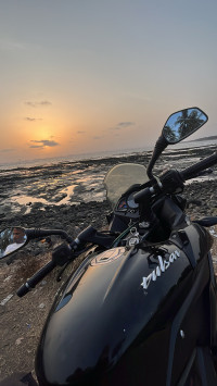 Bajaj Pulsar AS 200