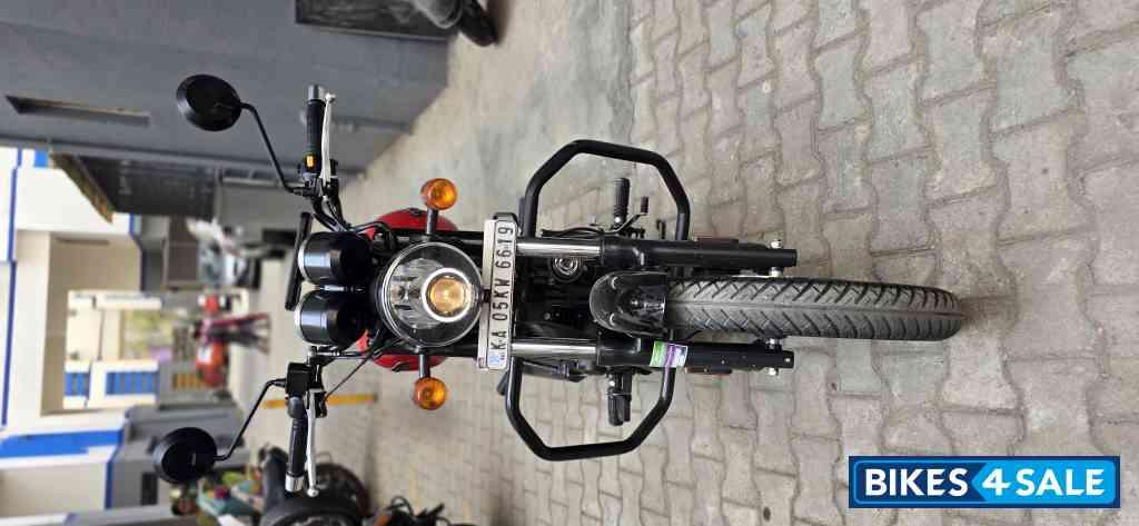 Roving Red Royal Enfield Thunderbird X 350 Roving Red Royal Enfield Thunderbird X 350