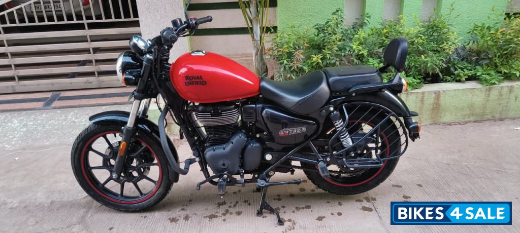 Red And Black Royal Enfield Meteor 350 Fireball