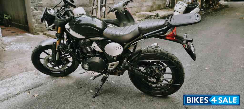 Triumph Scrambler 400 X