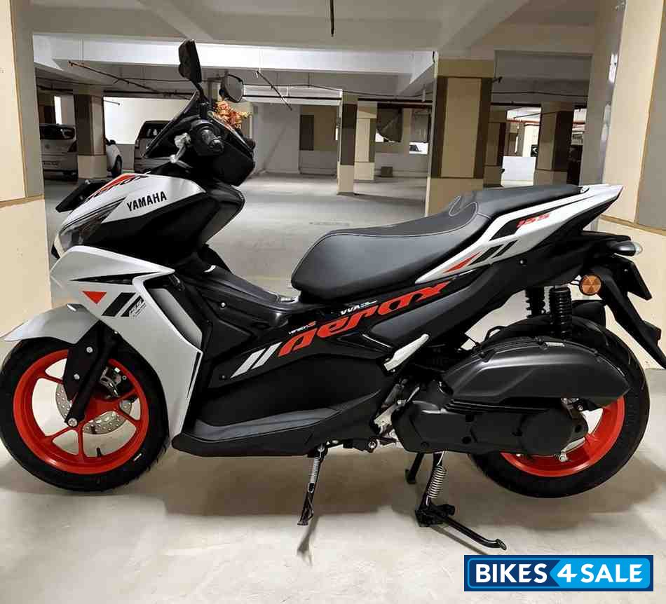 Ice Fluo Vermillion Yamaha Aerox 155 Version S