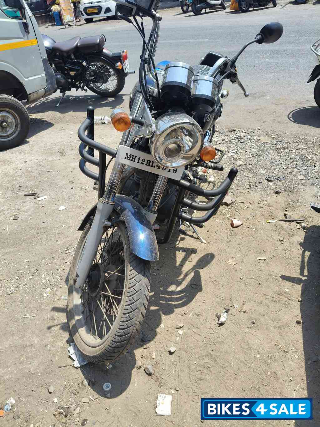 Marine Blue Royal Enfield Thunderbird 350