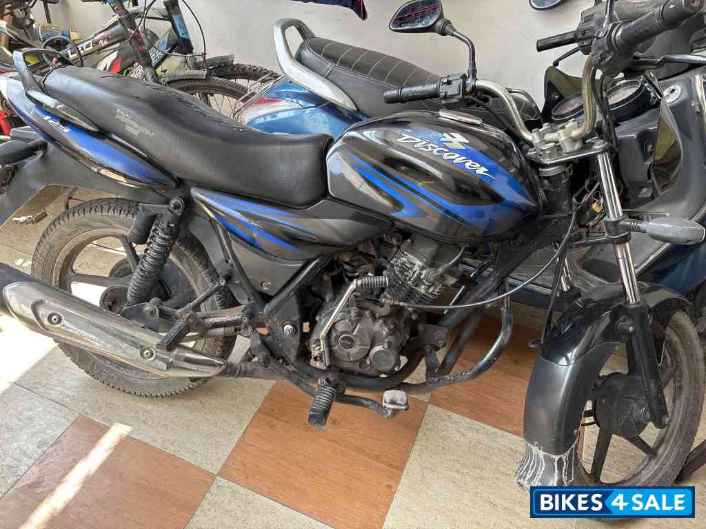 Bajaj Discover 125T